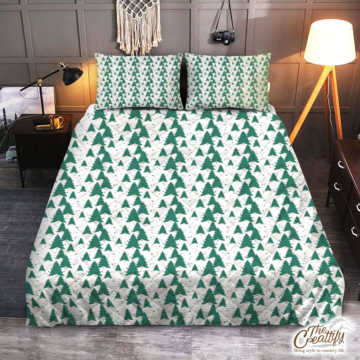 White And Green Christmas Tree Quilt Set