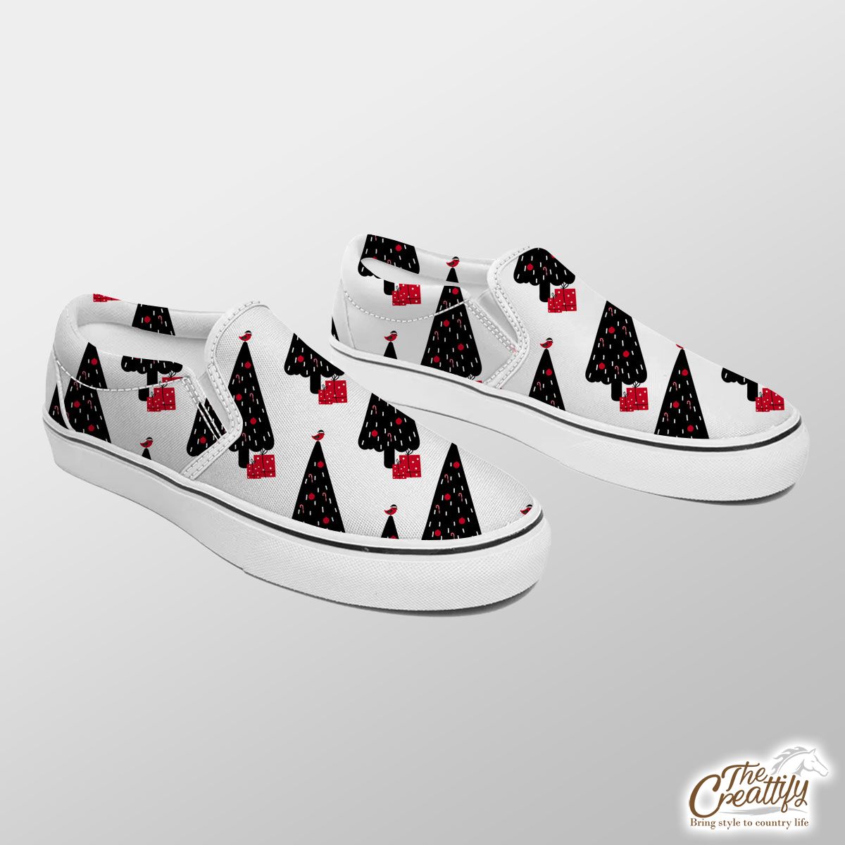 Hand Draw Christmas Gift And Pine Tree Silhouette Seamless White Pattern Slip On Sneakers