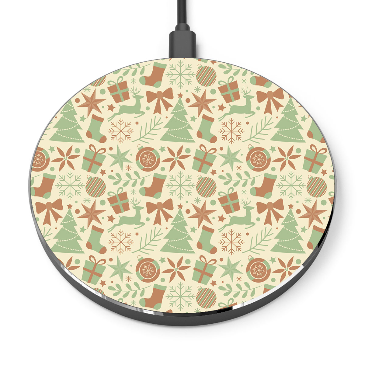 Christmas Gifts, Pine Tree and Red Socks On The Snowflake Background Printed Wireless Charger
