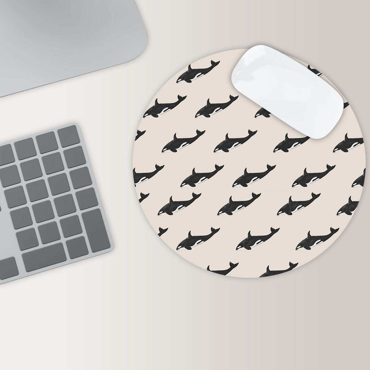 Diving Orca On Grey Round Mouse Pad