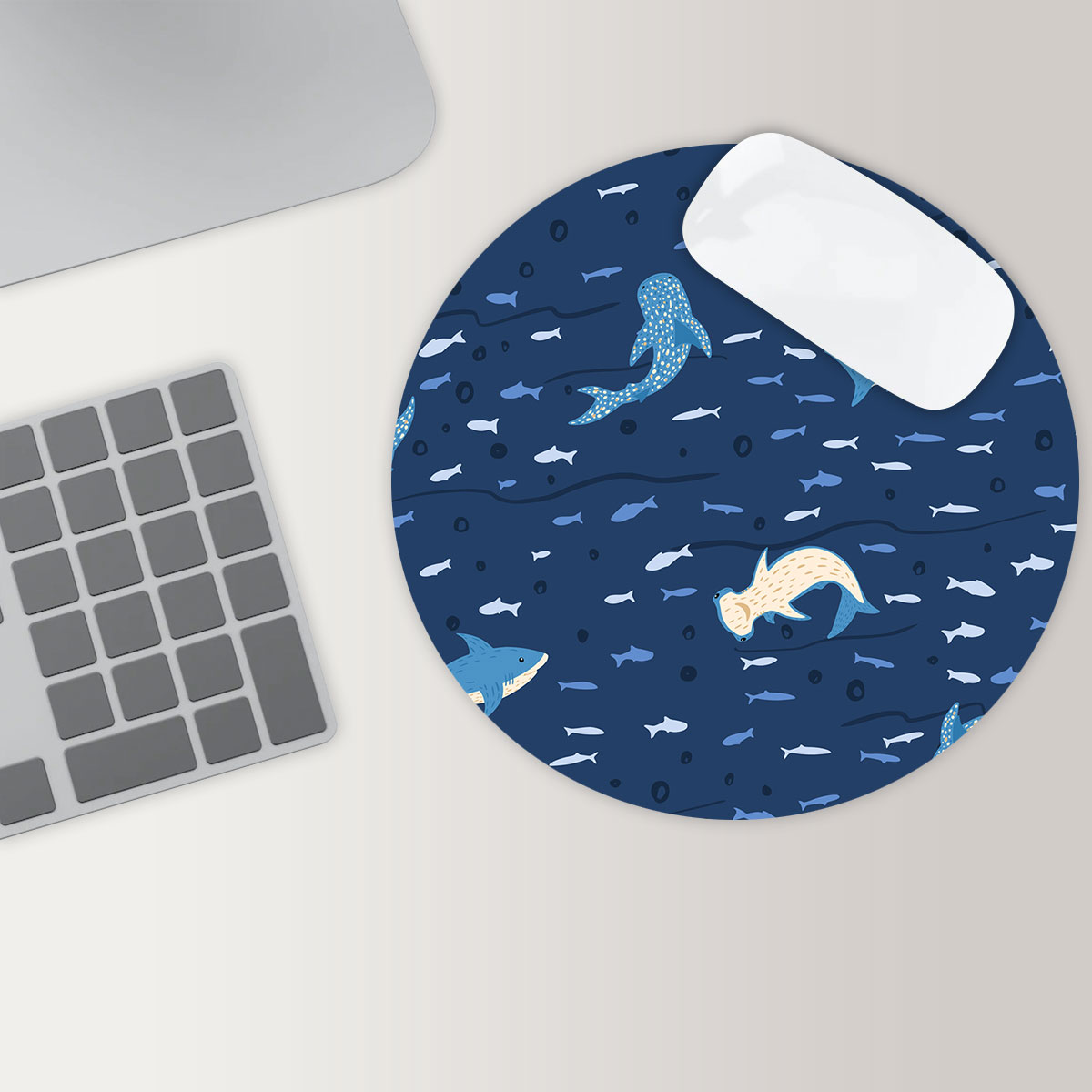 Hammerhead And Great White Round Mouse Pad