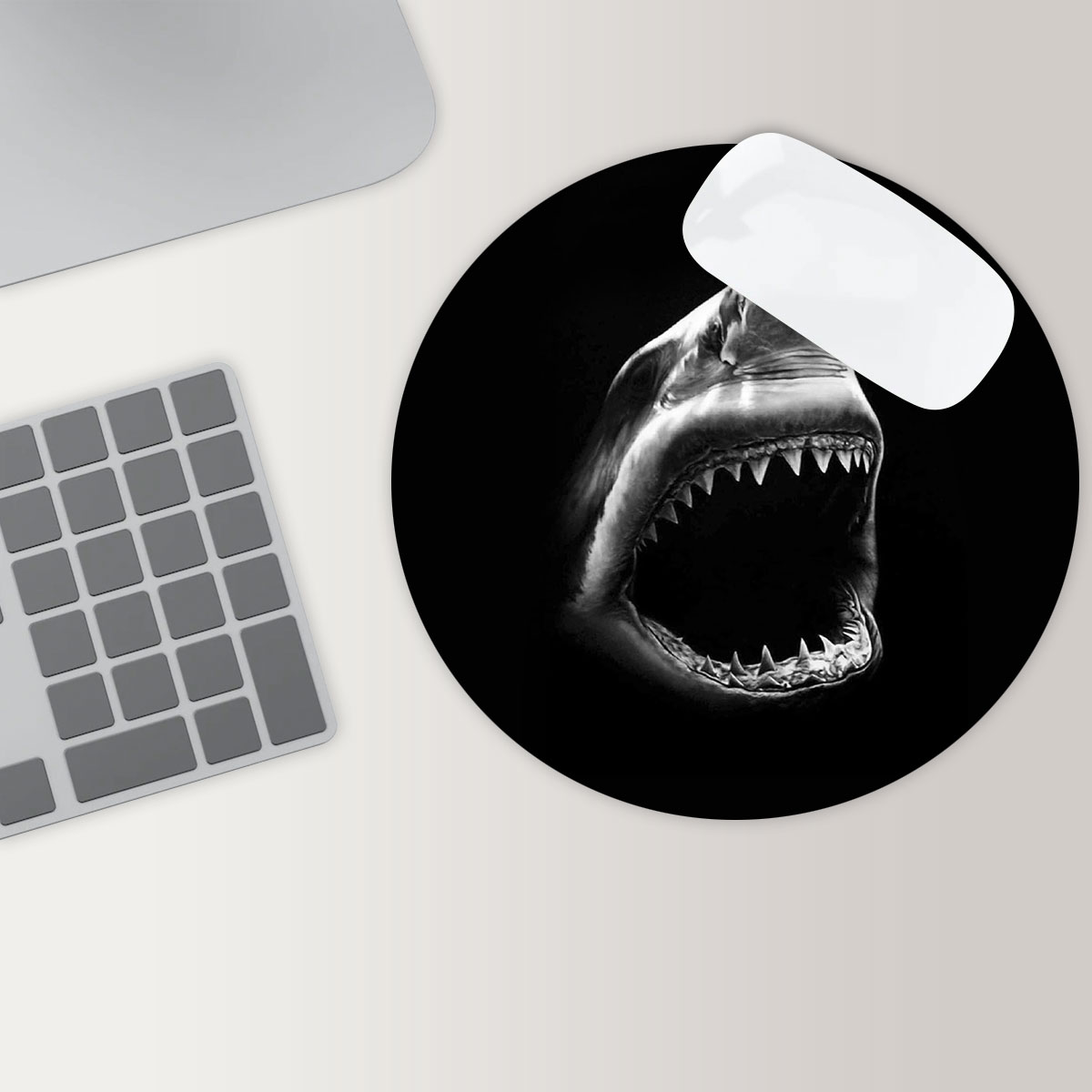 Jaw Great White Shark Round Mouse Pad