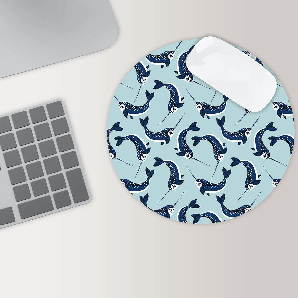 Lovely Blue Narwhal Round Mouse Pad