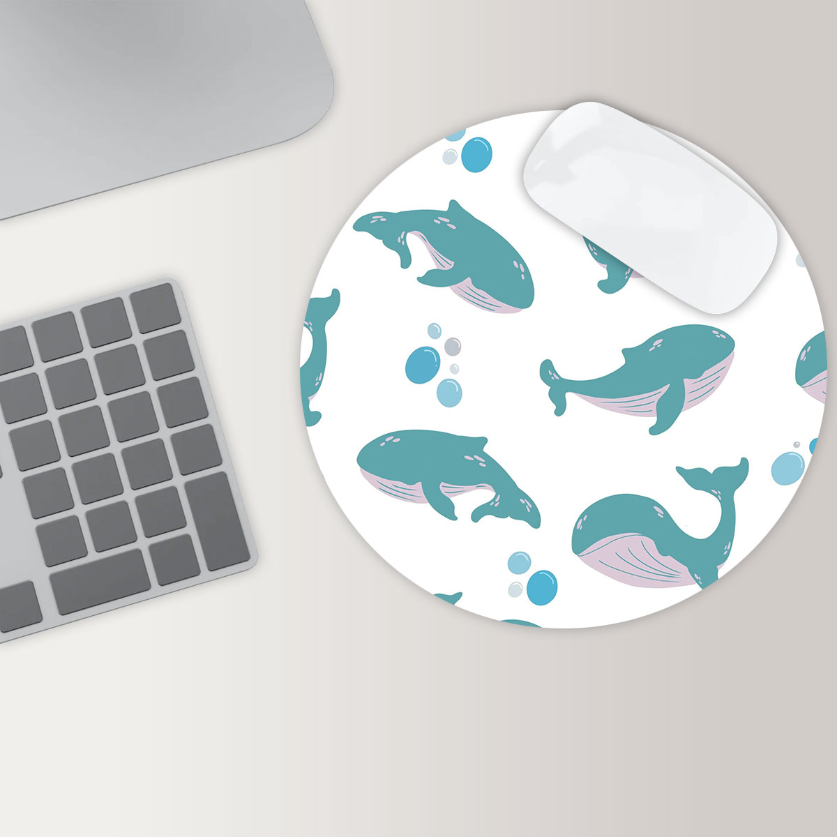 Lovely Blue Whale Round Mouse Pad