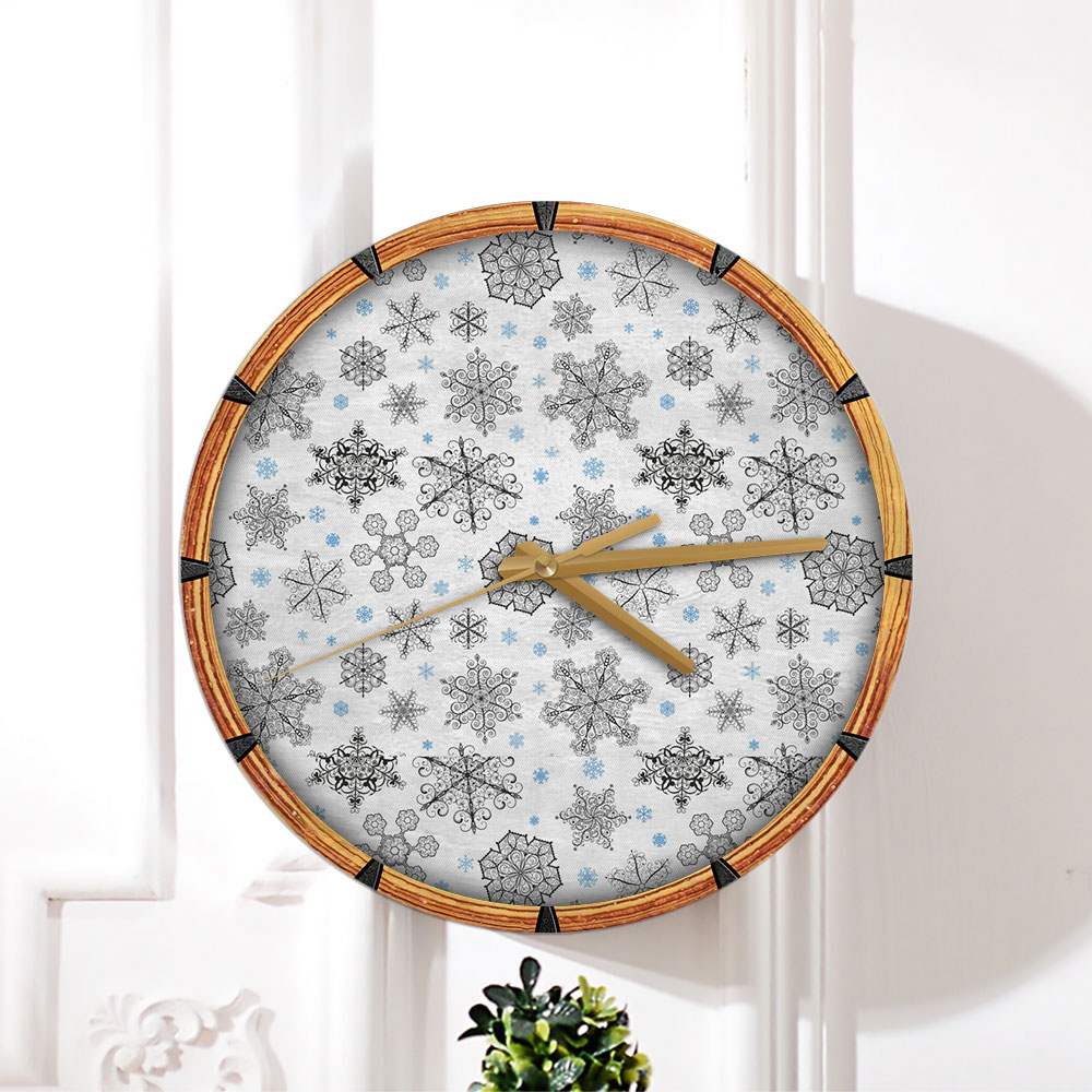 White Snowflake Winter Wall Clock_1_2.1