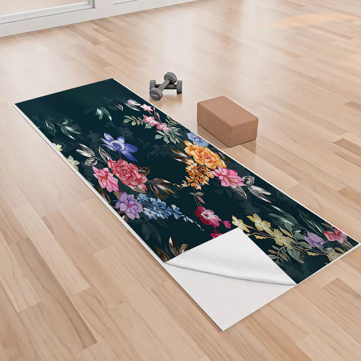Retro Black Flower And Rose Yoga Towels