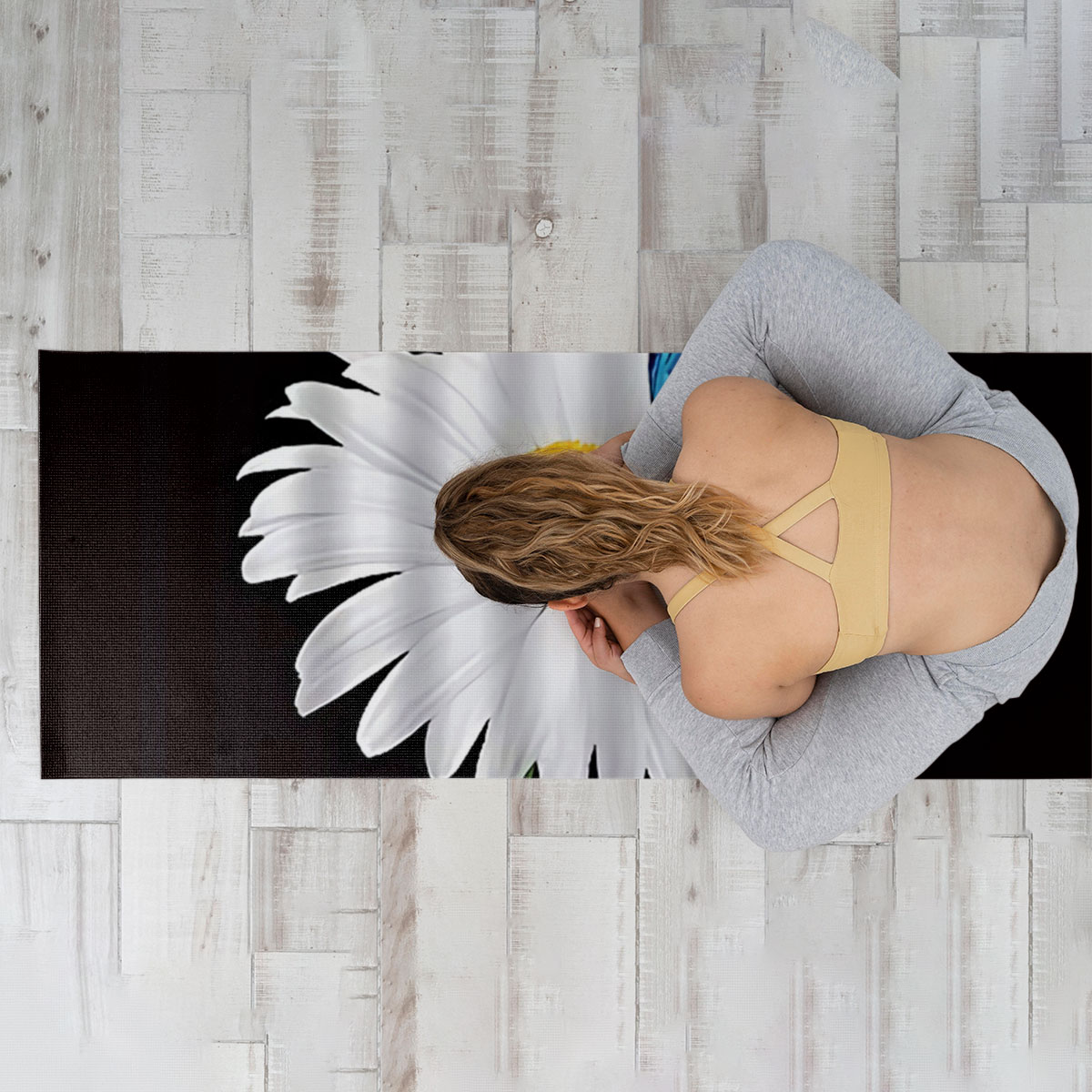 Classic Daisy With Butterfly Yoga Mat