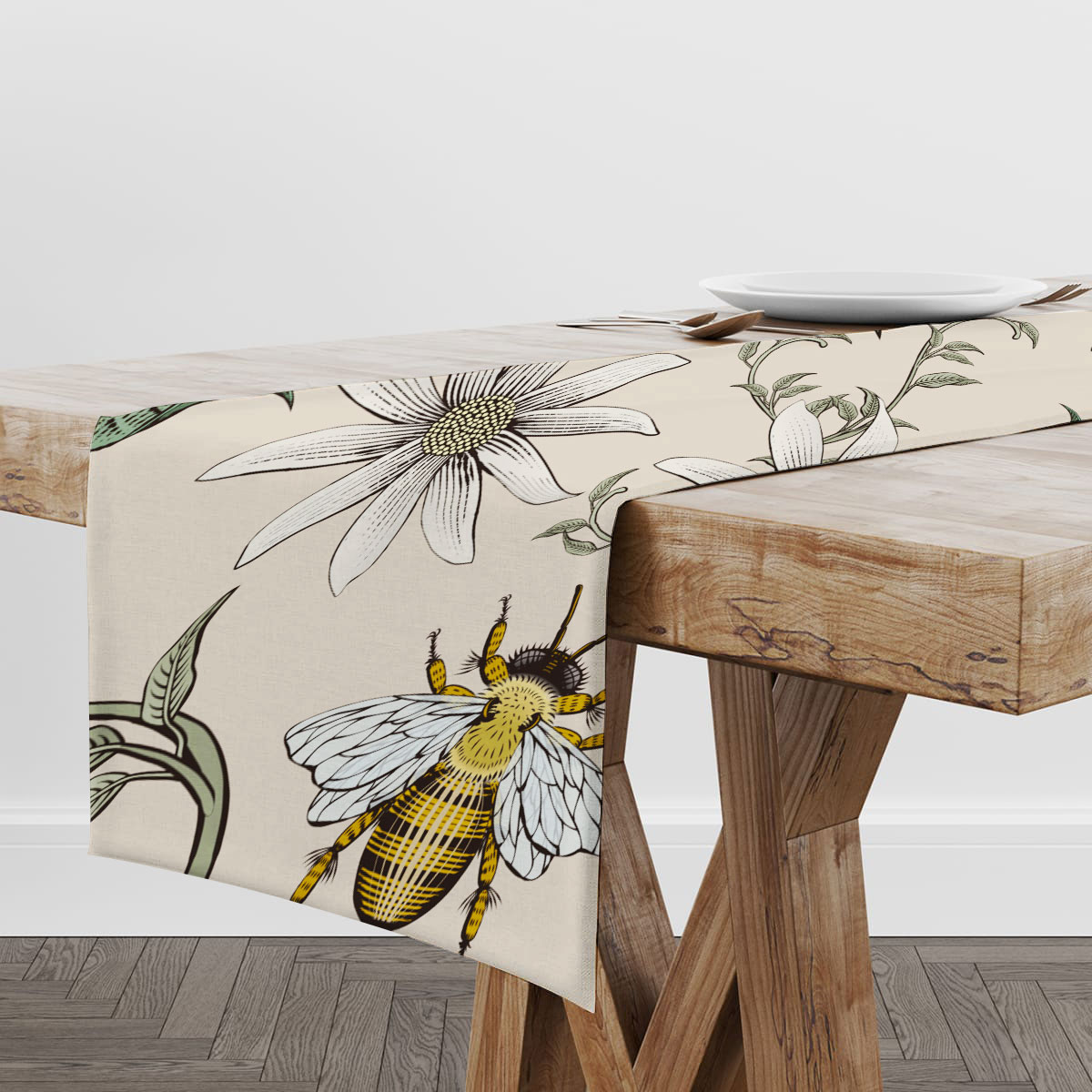 Flower And Bee Table Runner_2_1