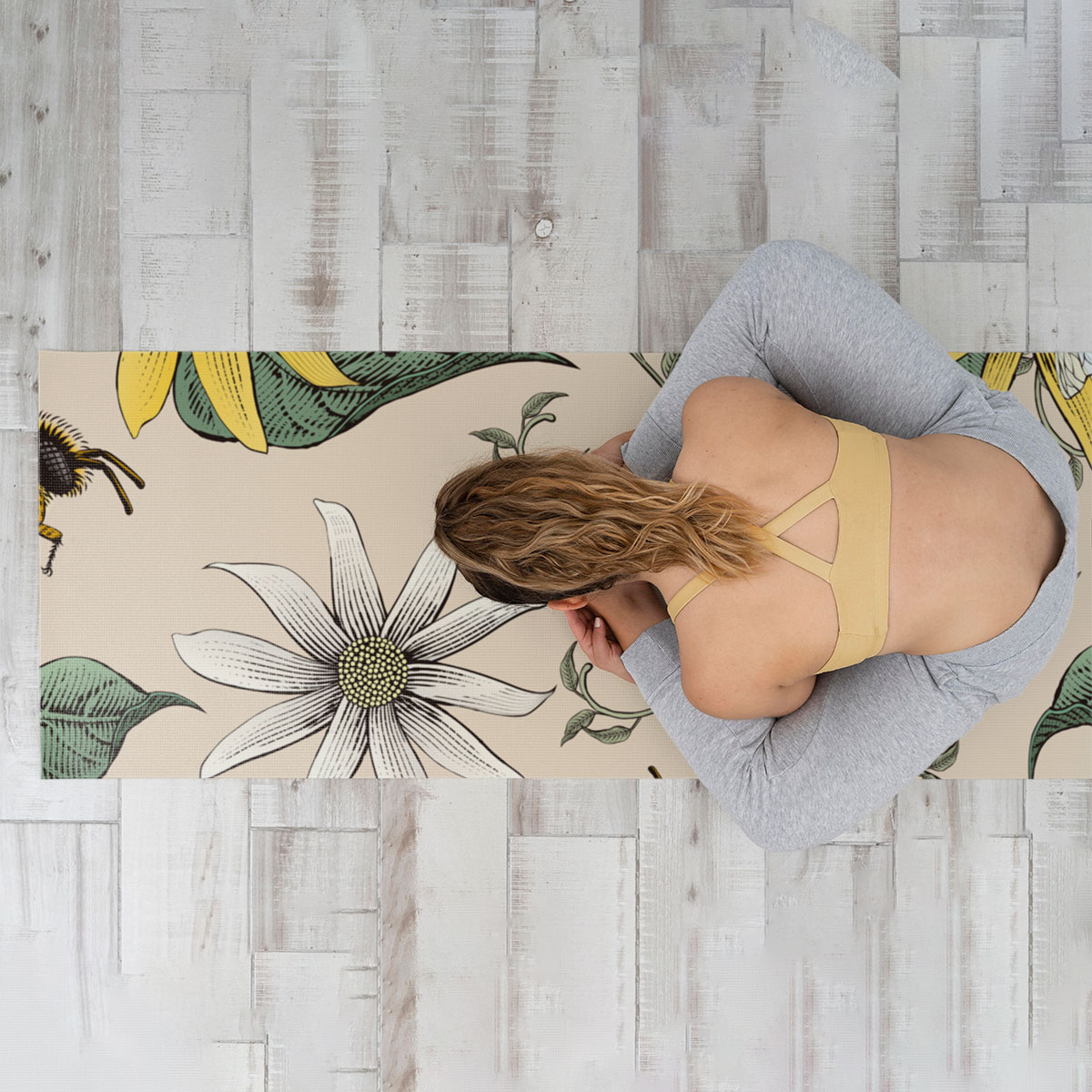 Flower And Bee Yoga Mat_2_1