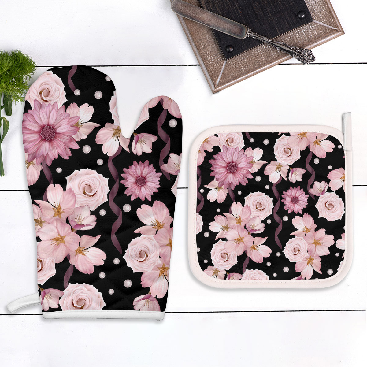 Beautiful Seamless Pattern With Roses And Chrysanthemum Oven Mitts Pot Holder Set