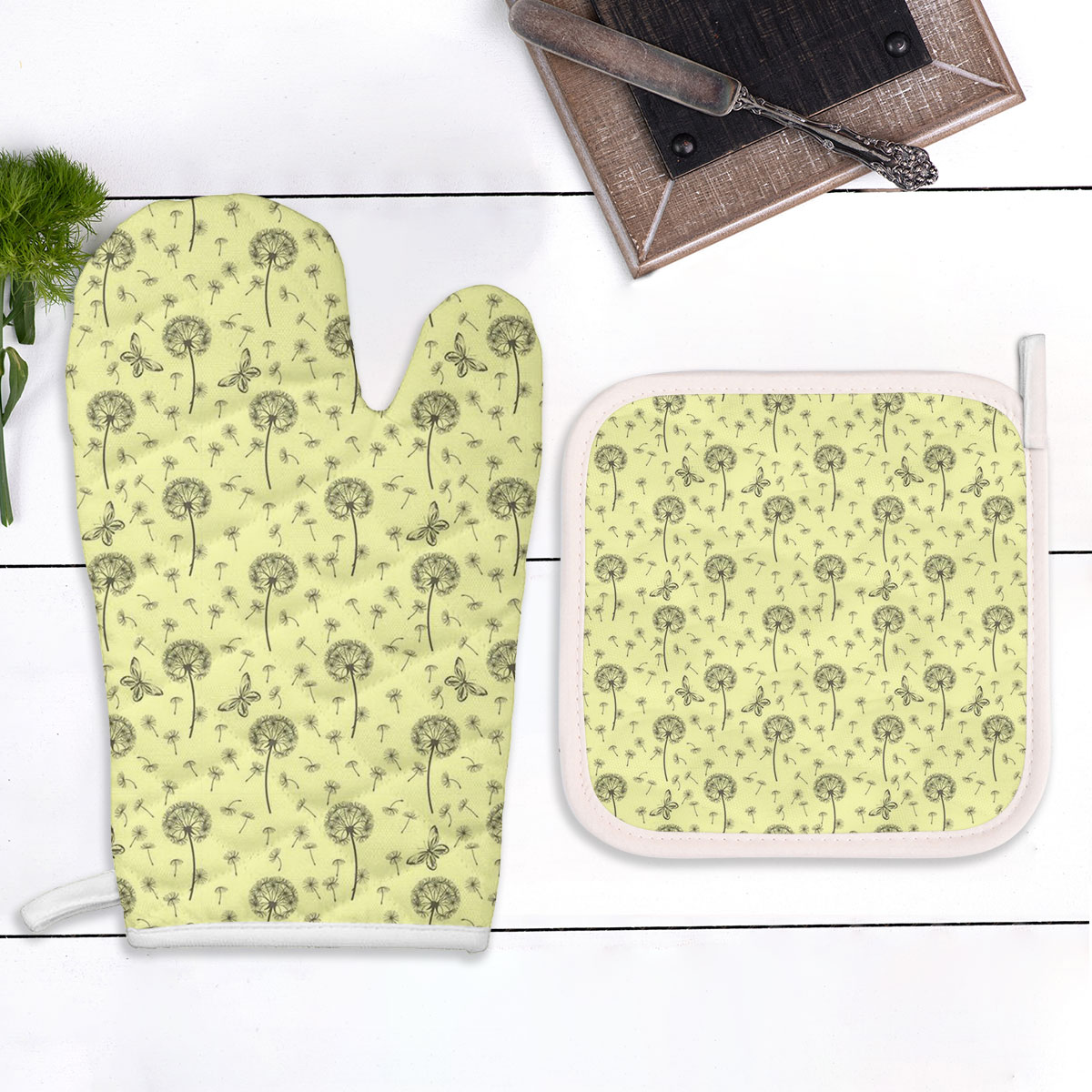 Dandelions And Butterflies On Yellow Background Oven Mitts Pot Holder Set