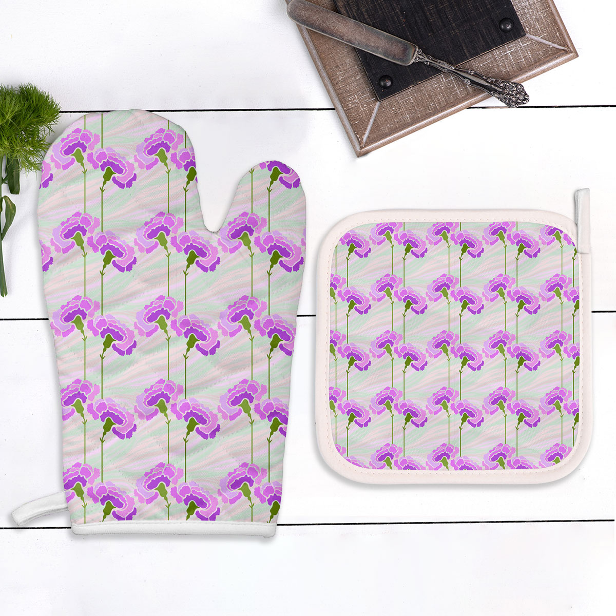 Purple Carnations Flower Oven Mitts Pot Holder Set