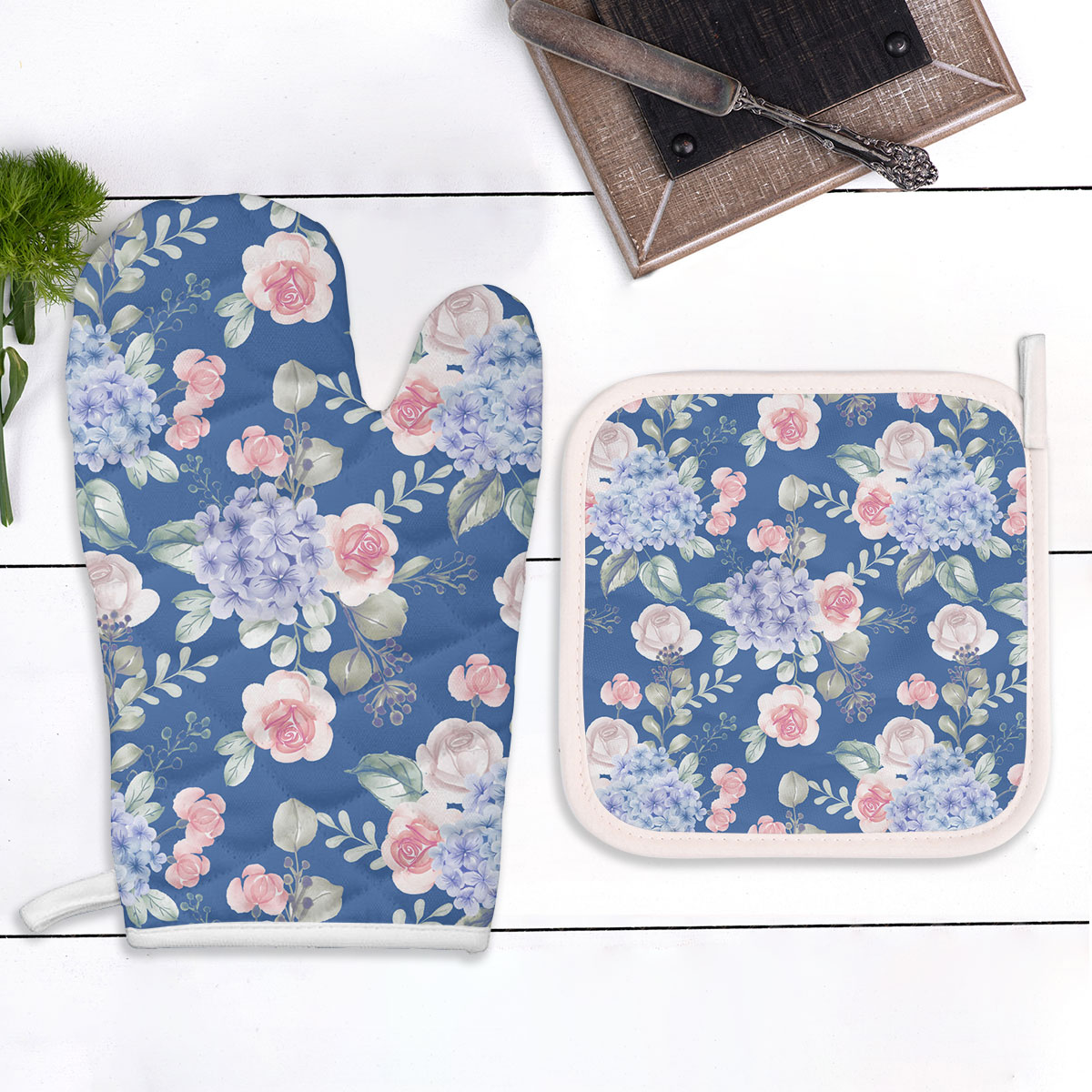 Watercolor Flower Hydrangea And Leaves Blue Oven Mitts Pot Holder Set