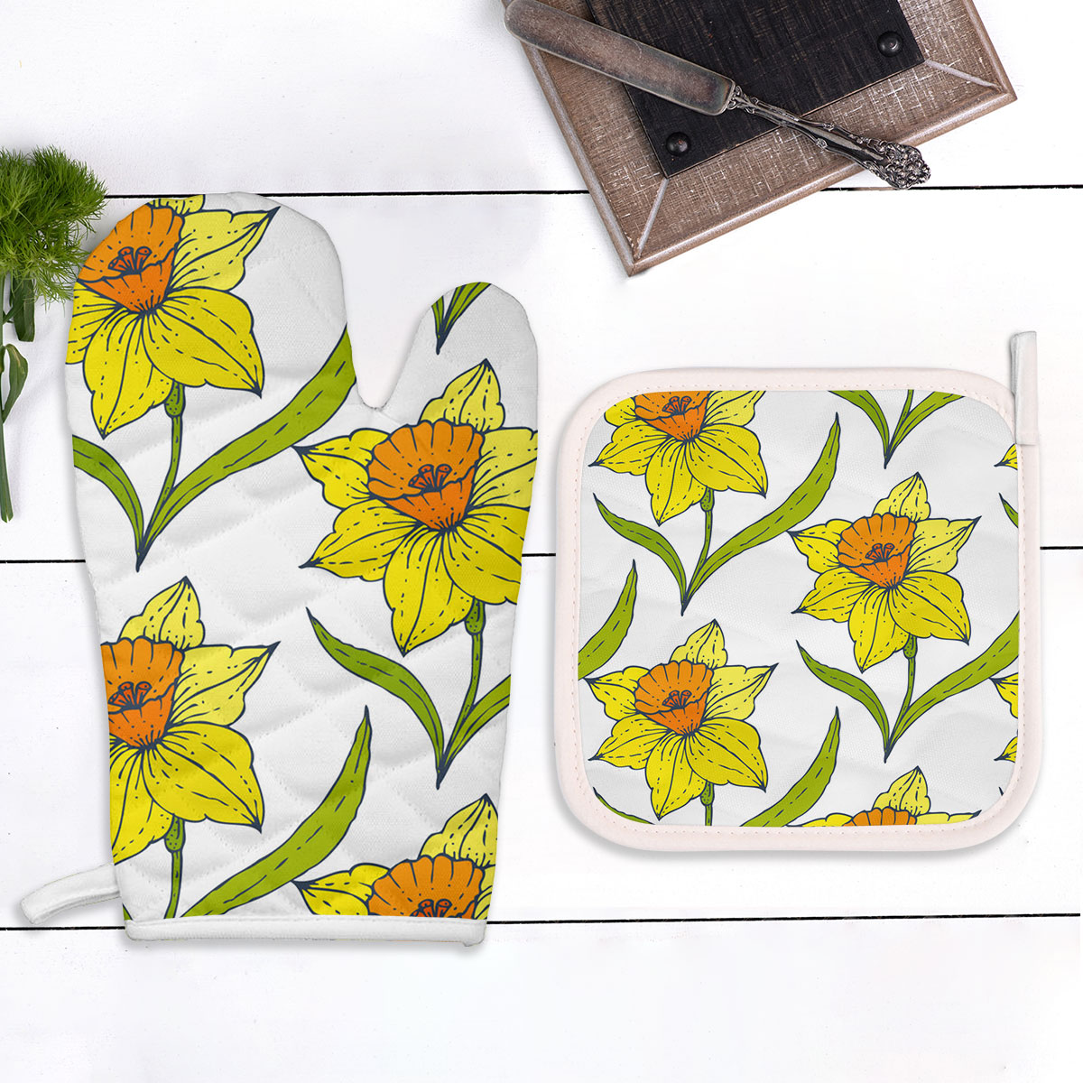 Yellow Daffodils Flowers Oven Mitts Pot Holder Set