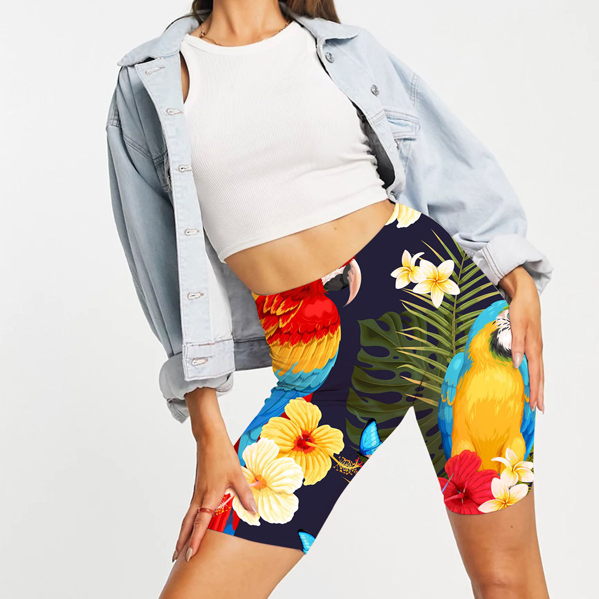 Parrot In The Jungle Casual Shorts