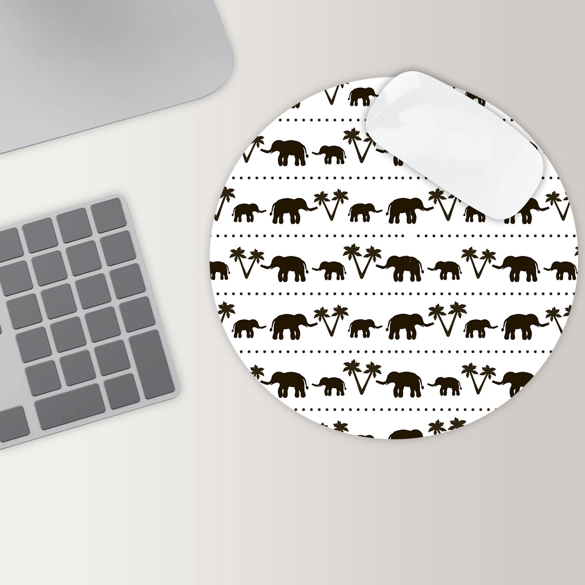 Black And White African Elephant Round Mouse Pad 6