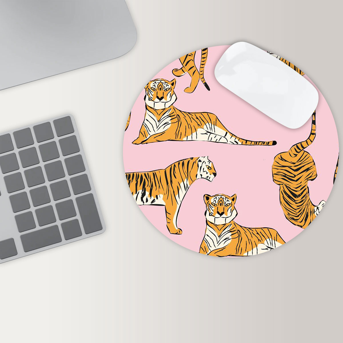 Cartoon Tiger Pink Round Mouse Pad 6
