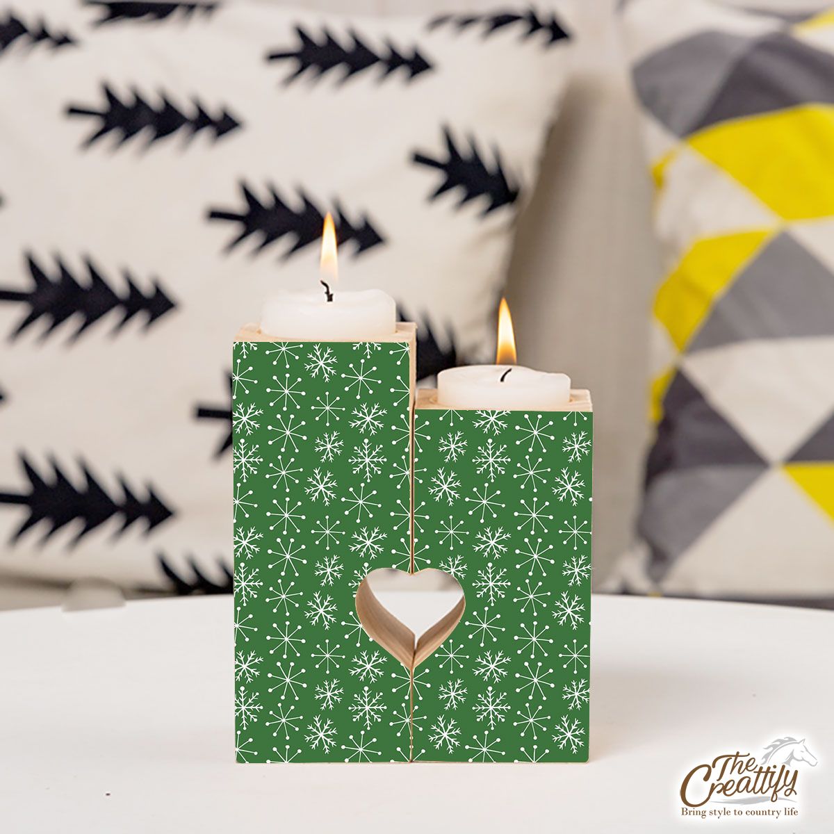 Green And White Snowflake Heart Wooden Candlestick | Wooden