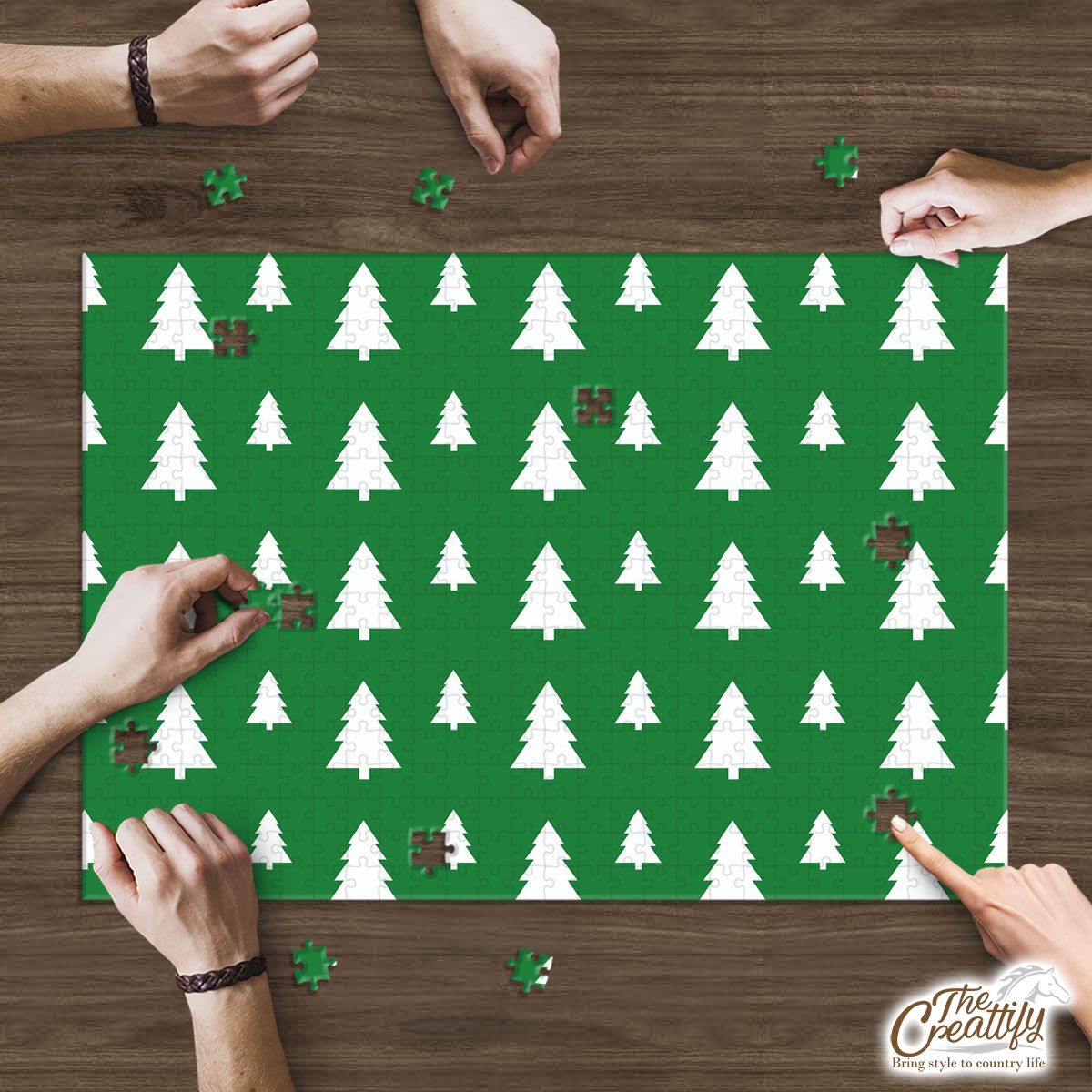 Green And White Christmas Tree Puzzle