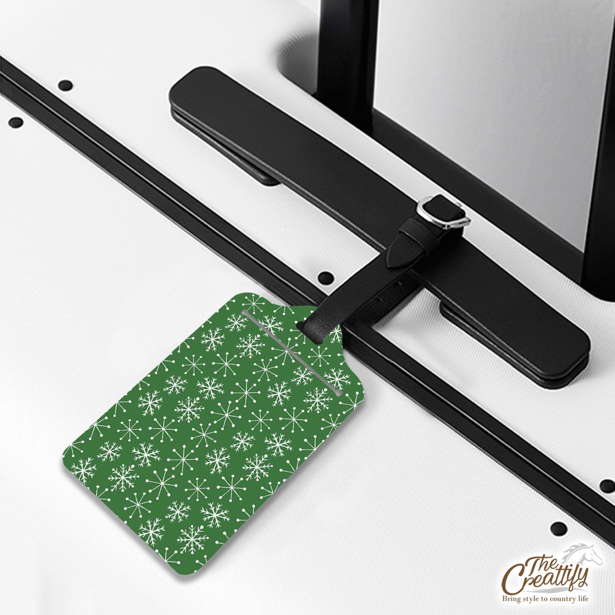 Green And White Snowflake Luggage Tags