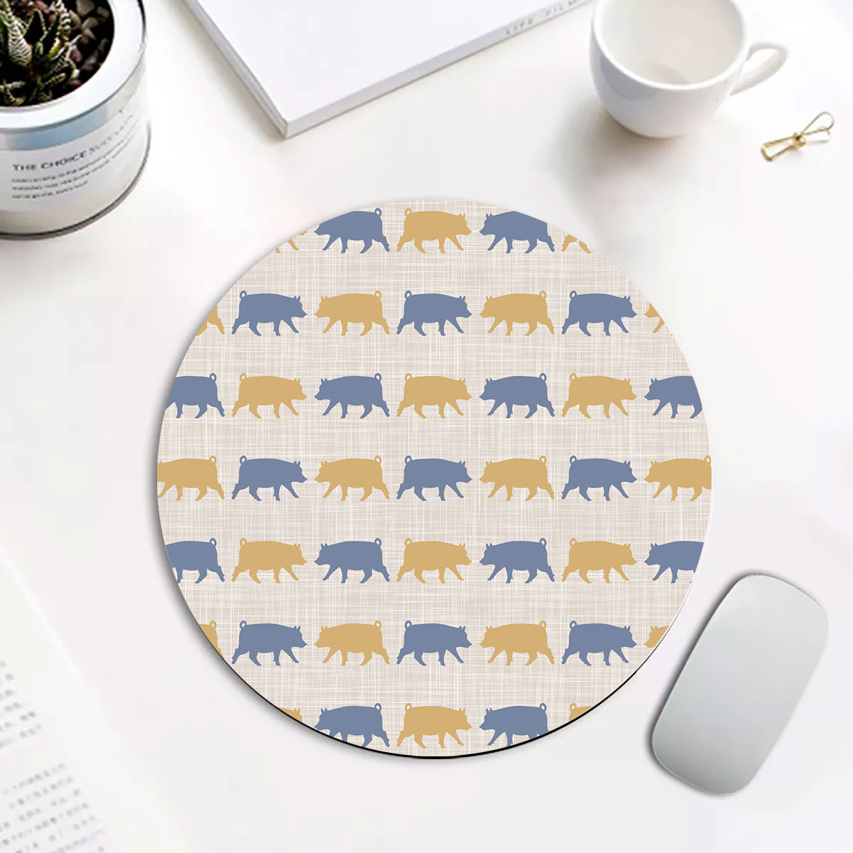 Pig Silhouette Pattern Round Mouse Pad