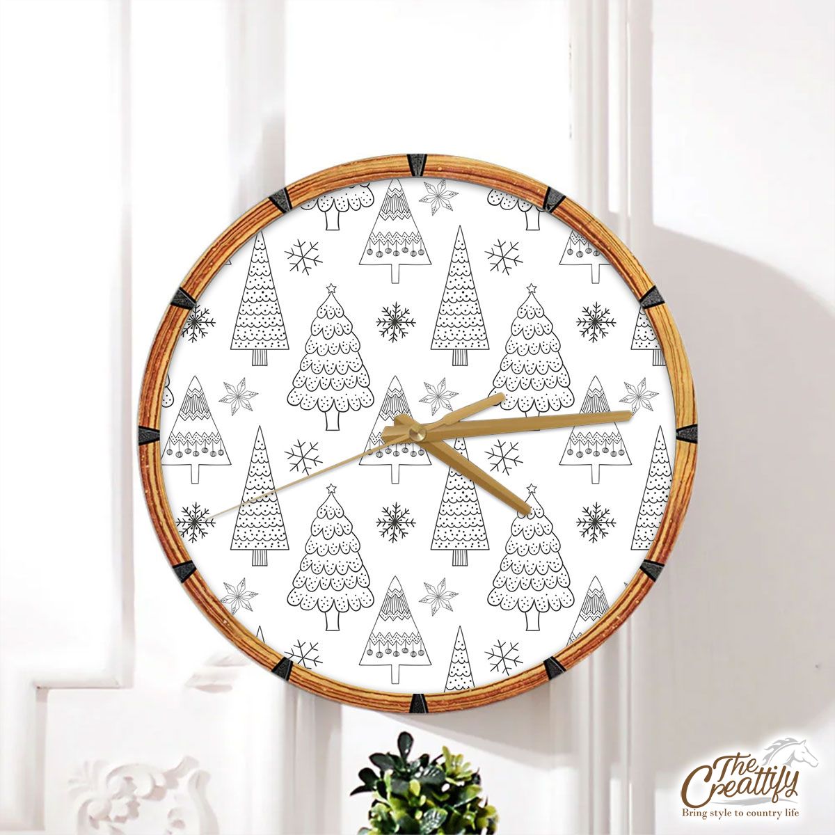 Black And White Christmas Tree With Snowflake Wall Clock