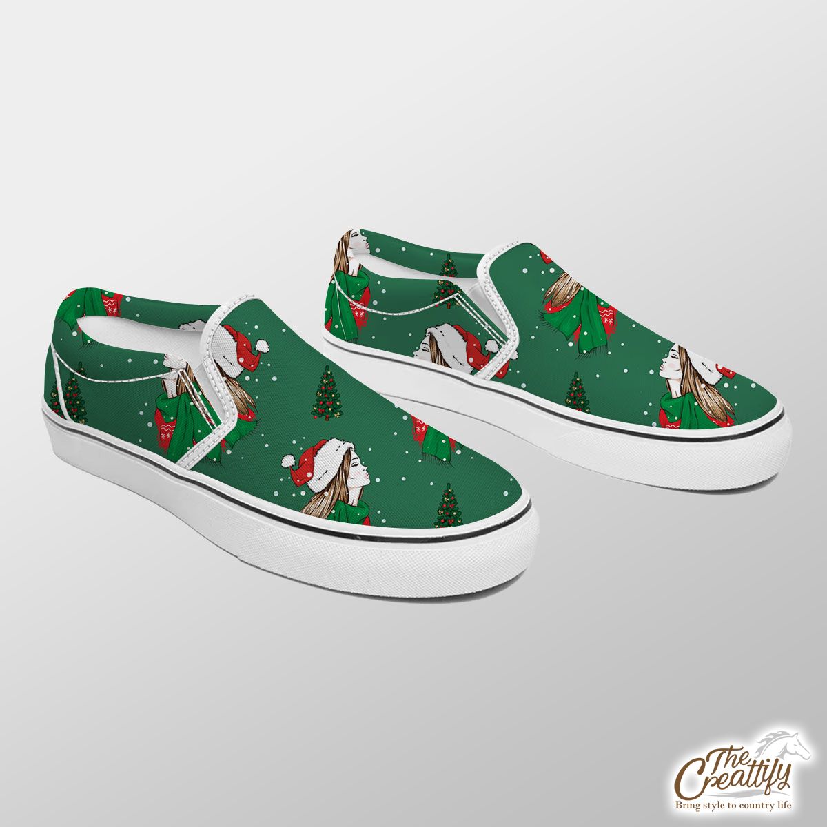 Christmas Girls With Christmas Tree On Green Background Slip On Sneakers