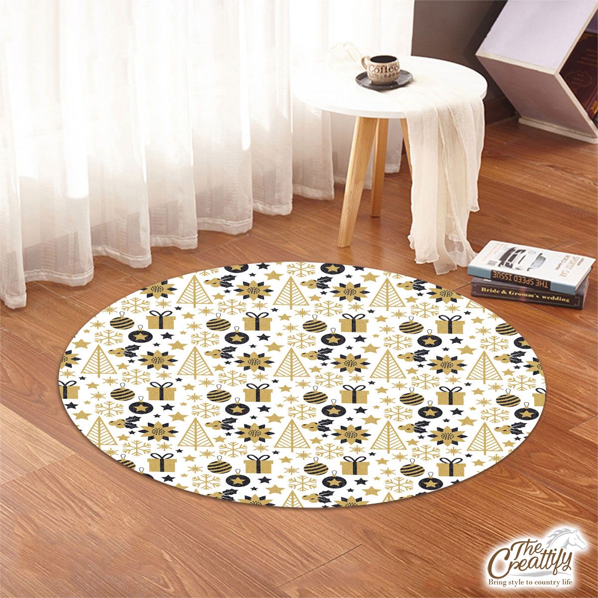 Black And Gold Christmas Gift, Holly Leaf, Snowflake On White Background Round Rug