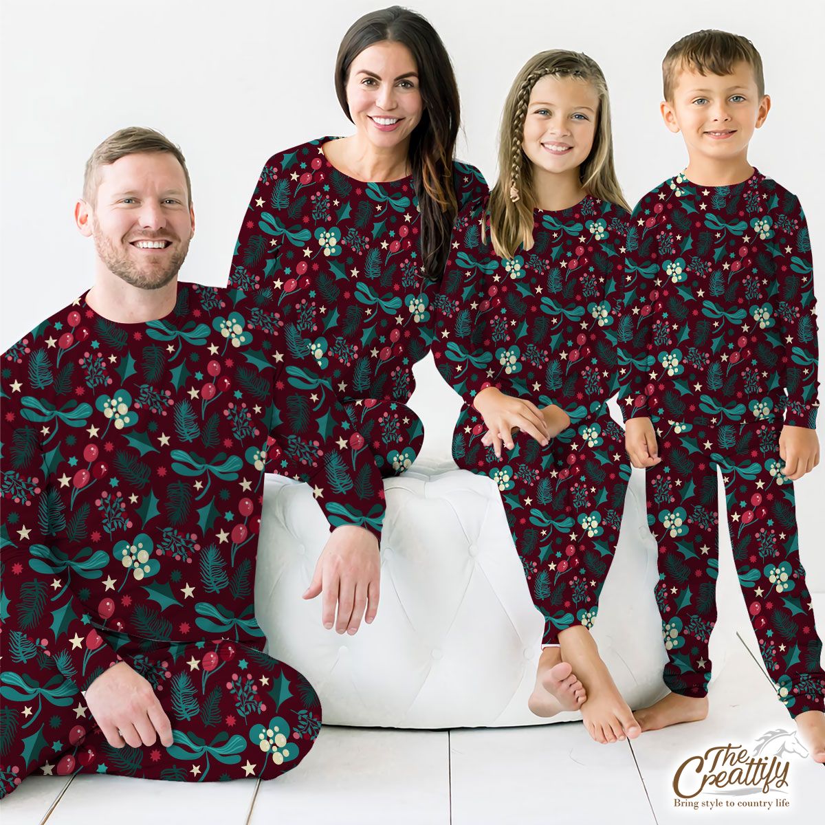 Red And Green Christmas Tree Branch, Cranberry, Holly Leaf Pajamas
