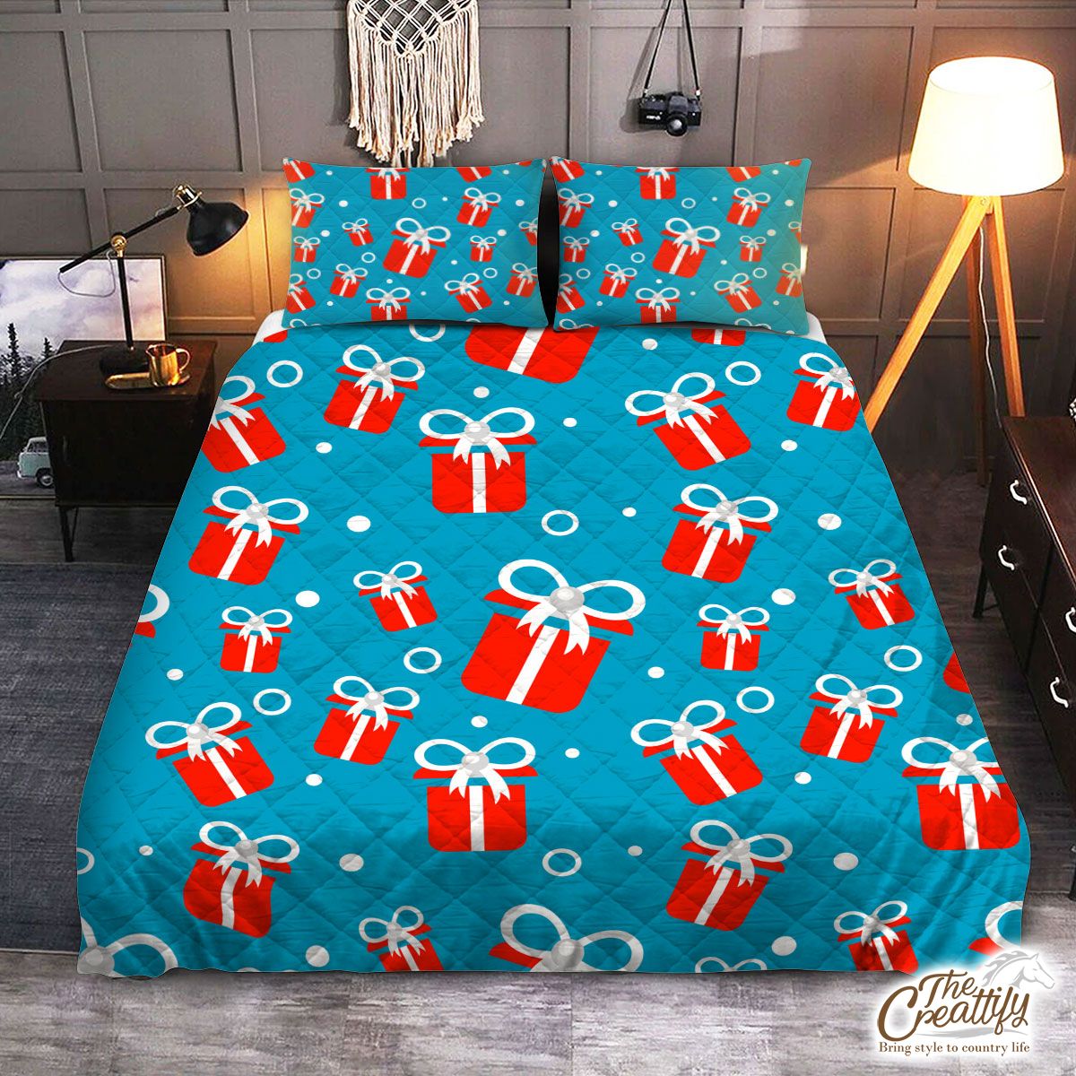 Red And White Christmas Gift On Blue Background Quilt Set