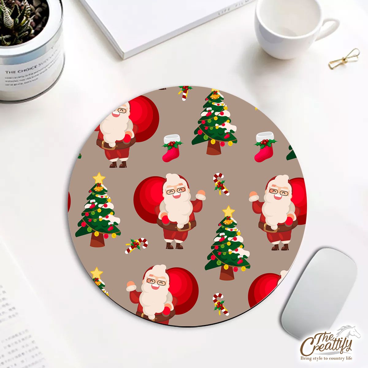 Santa Clause, Chritmas Tree, Candy Cane On Brown Background Round Mouse Pad