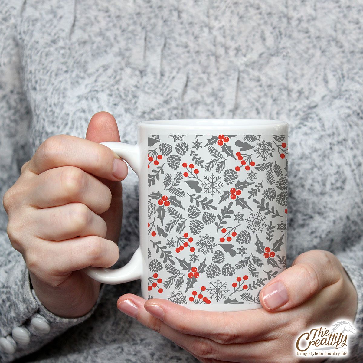 Holly Leaf With Red Berries And Pine Cone Pattern Ceramic Mug
