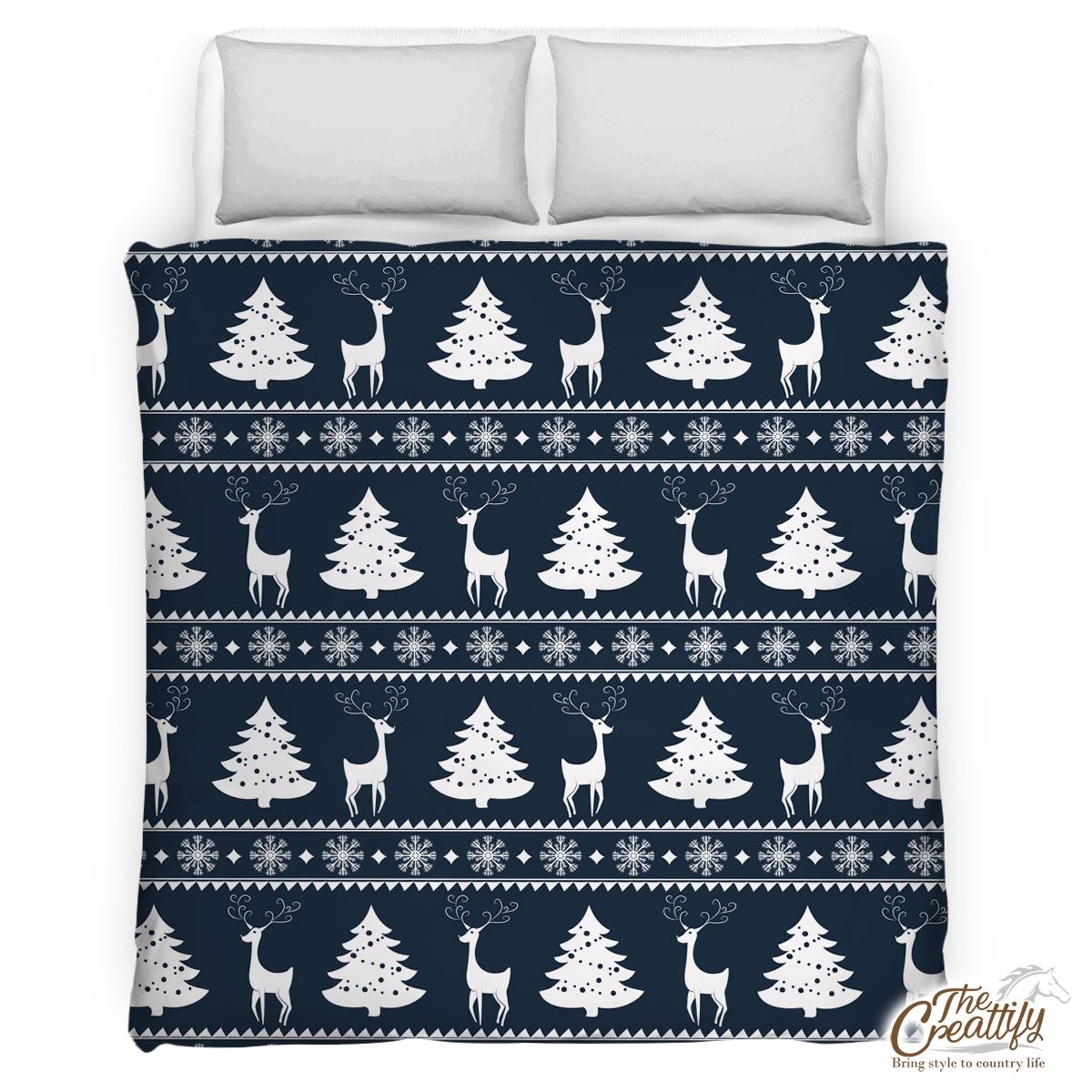 White Deer And Christmas Tree Pattern Comforter