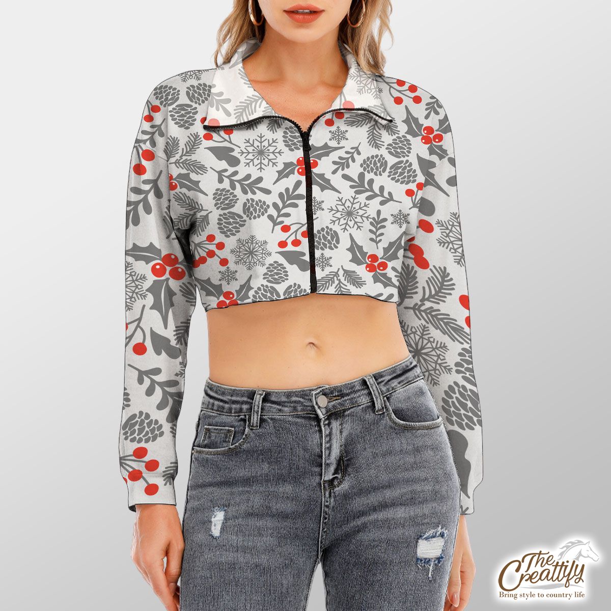 Holly Leaf With Red Berries And Pine Cone Pattern Cropped Long Sleeve Sweatshirt