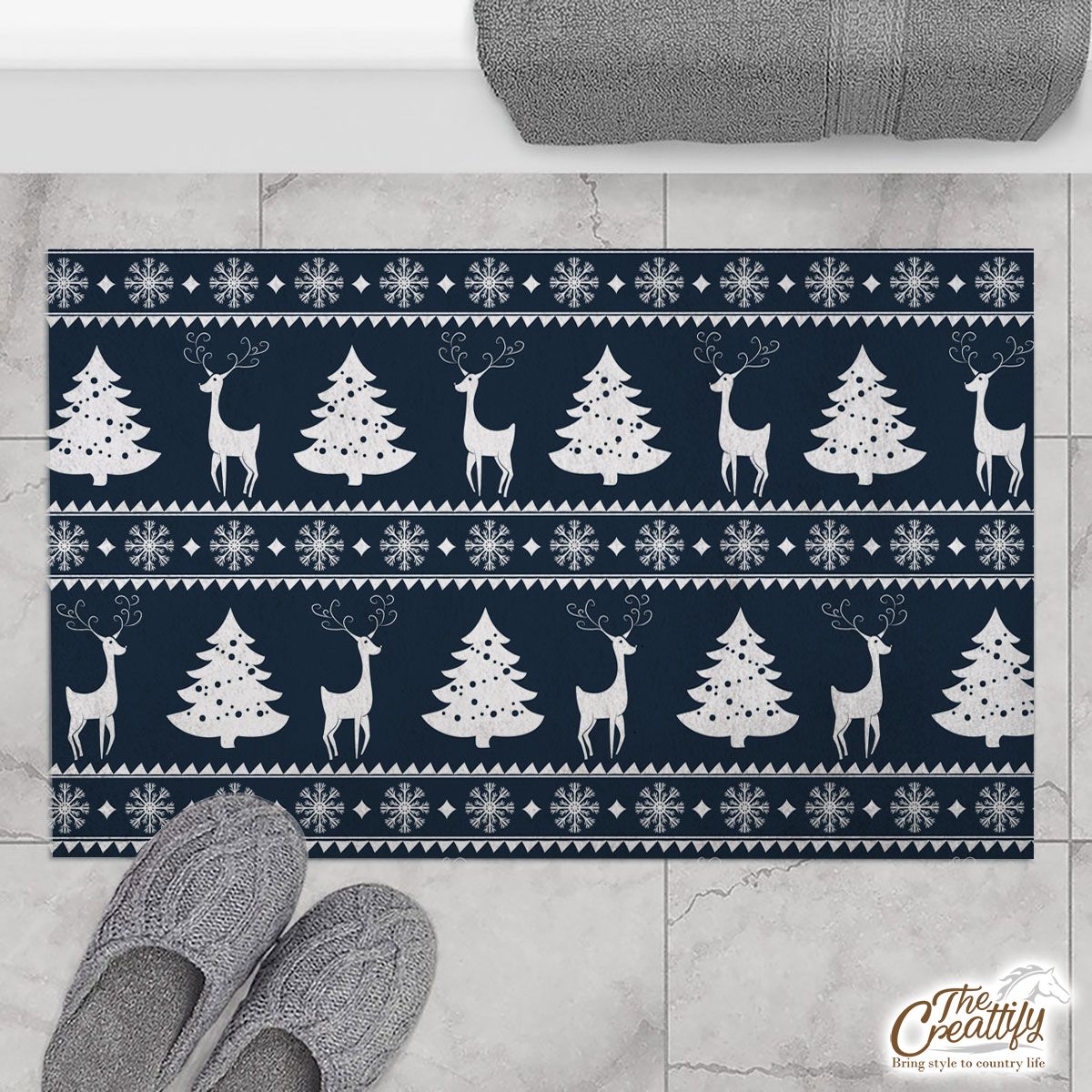 White Deer And Christmas Tree Pattern Doormat