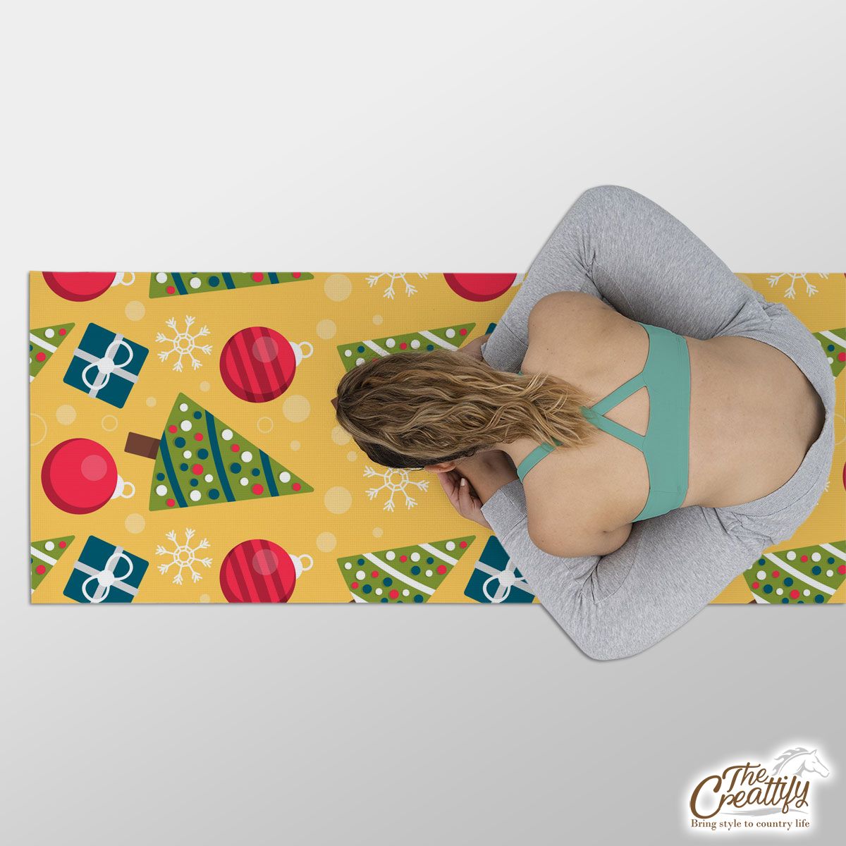Christmas Tree And Baubles Pattern Yoga Mat