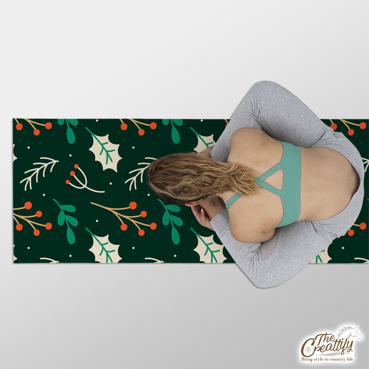 Red Berries And Holly Leaf Pattern Yoga Mat