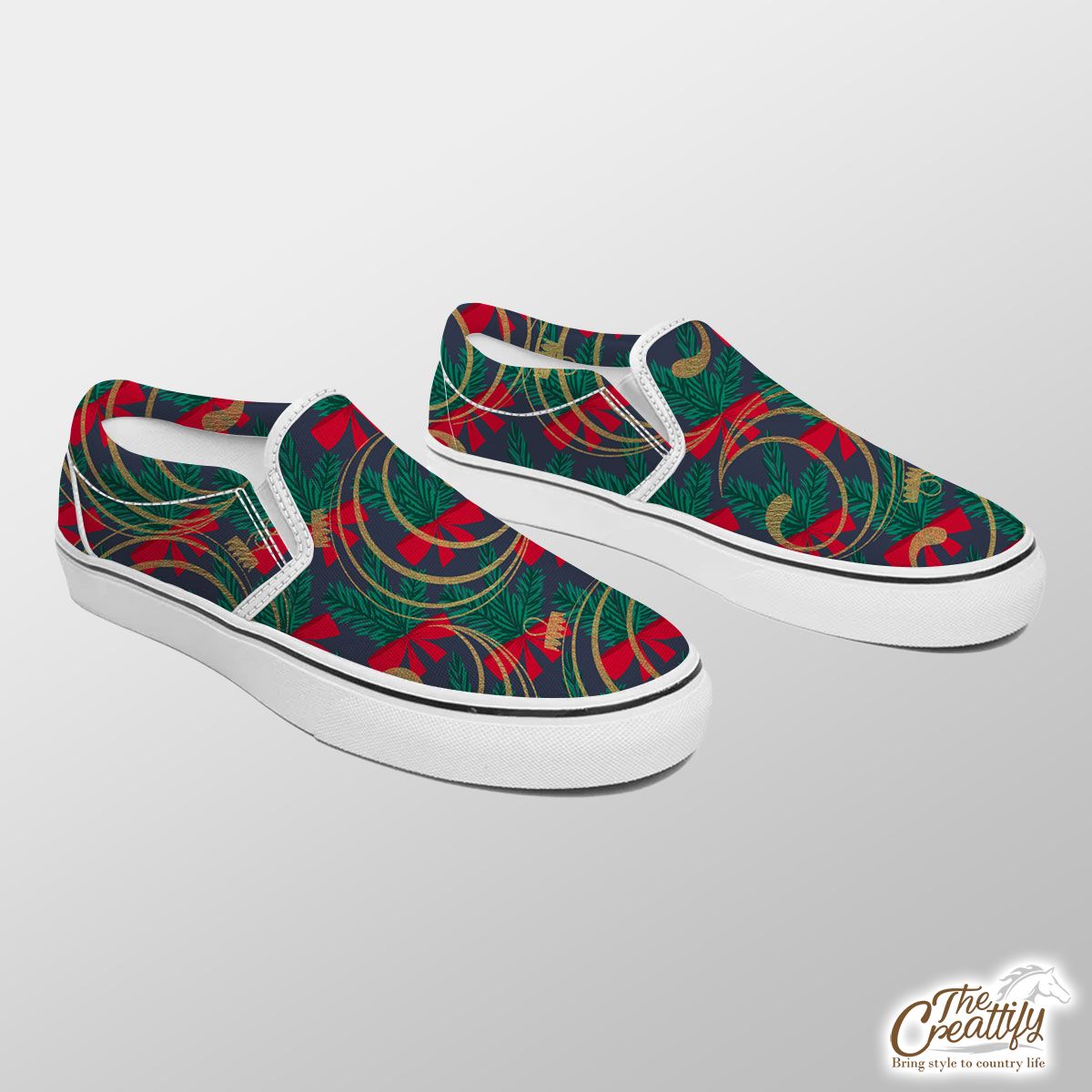 Happy Christmas With Red Christmas Bows On Tree Branch Seamless Dark Pattern Slip On Sneakers