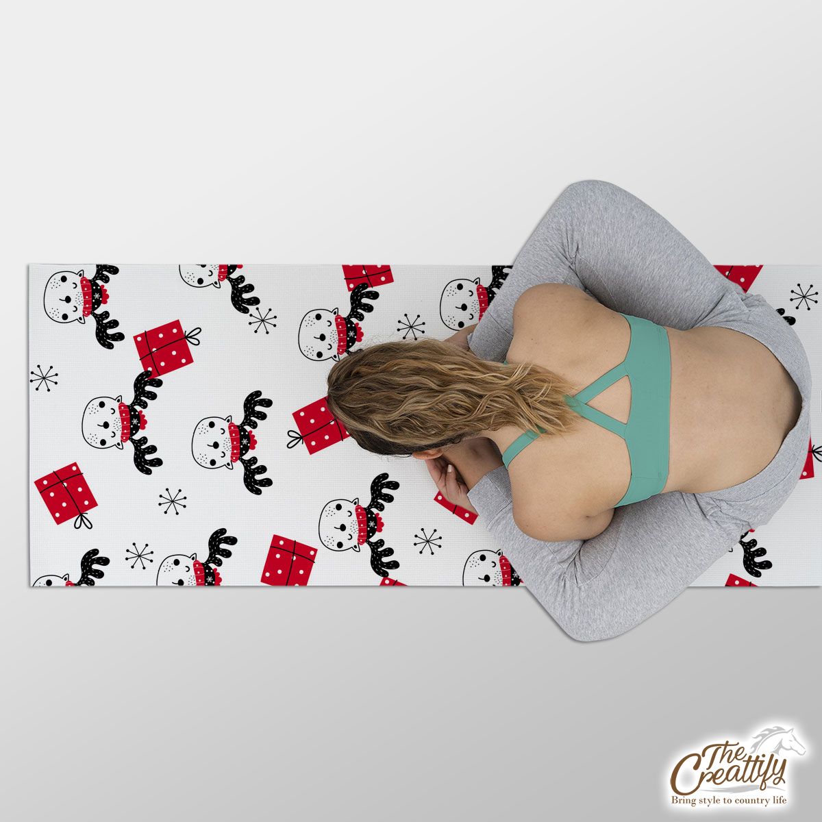 Hand Drawn Christmas Gifts, Reindeer Clipart And Snowflake Clipart Seamless White Pattern Yoga Mat