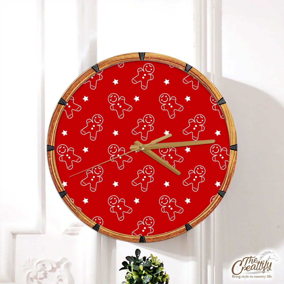 Gingerbread Man Cookies Seamless Red Pattern Wall Clock