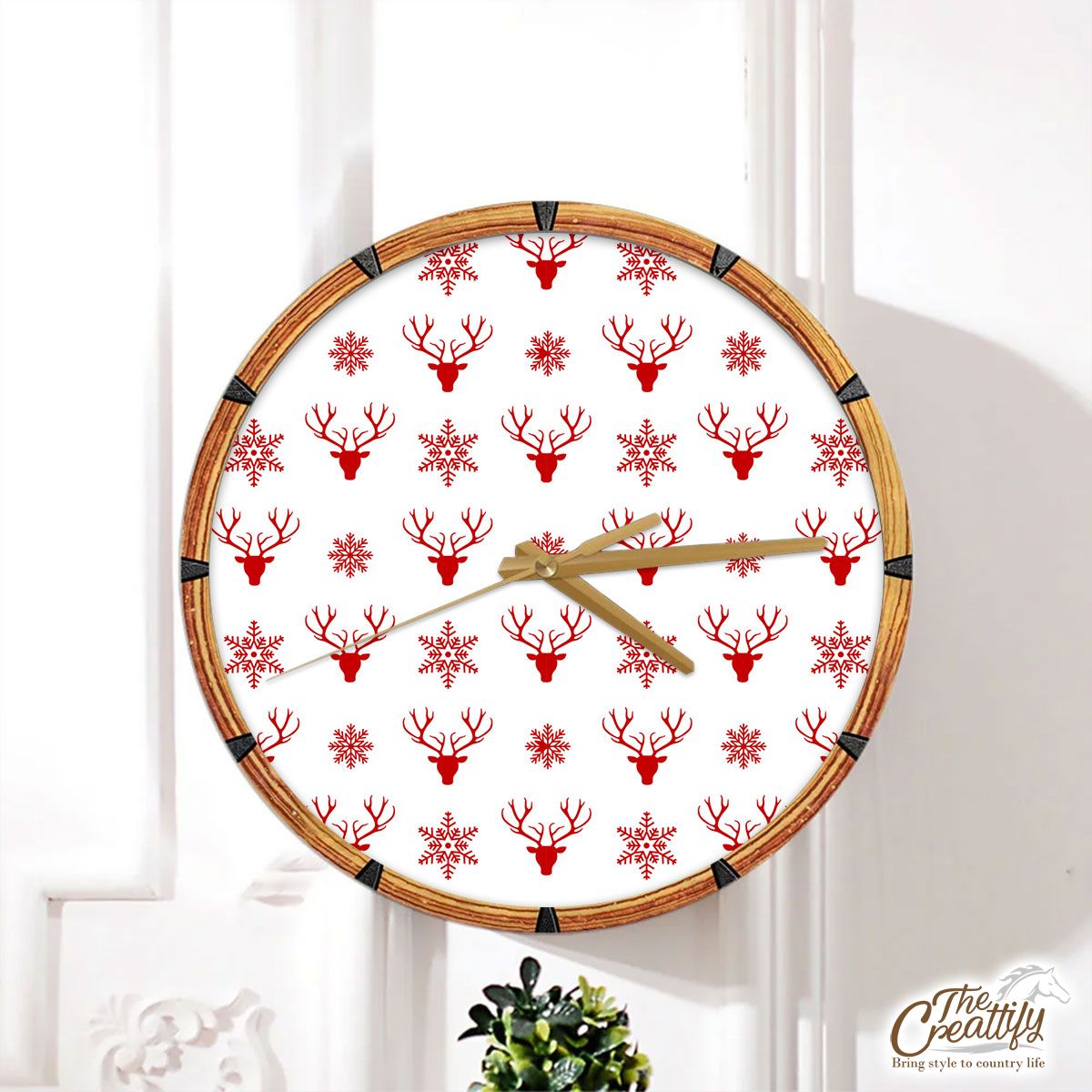 Christmas Reindeer And Snowflake Clipart Seamless White Pattern Wall Clock
