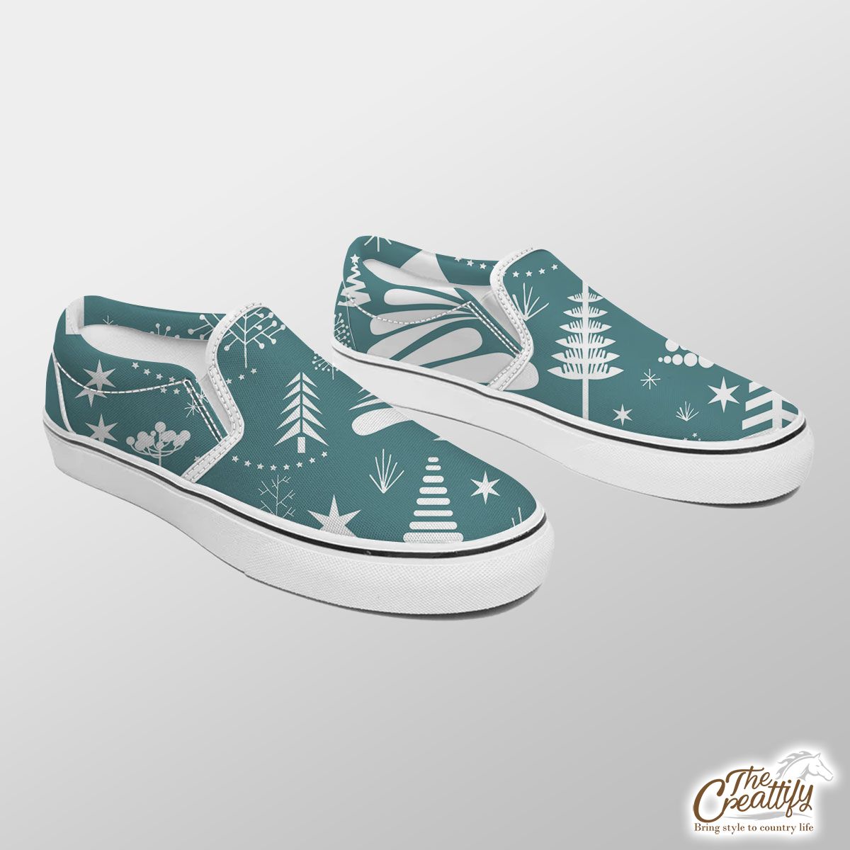 White And Blue Pine Tree Silhouette Pattern Slip On Sneakers