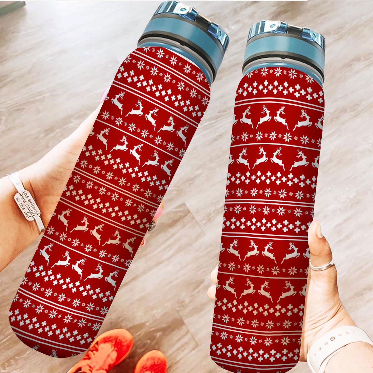 Christmas Reindeer, Snowflake Pattern Tracker Bottle