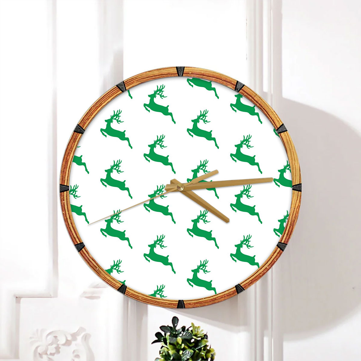 Christmas Reindeer, Santas Reindeer, Reindeer On White Wall Clock