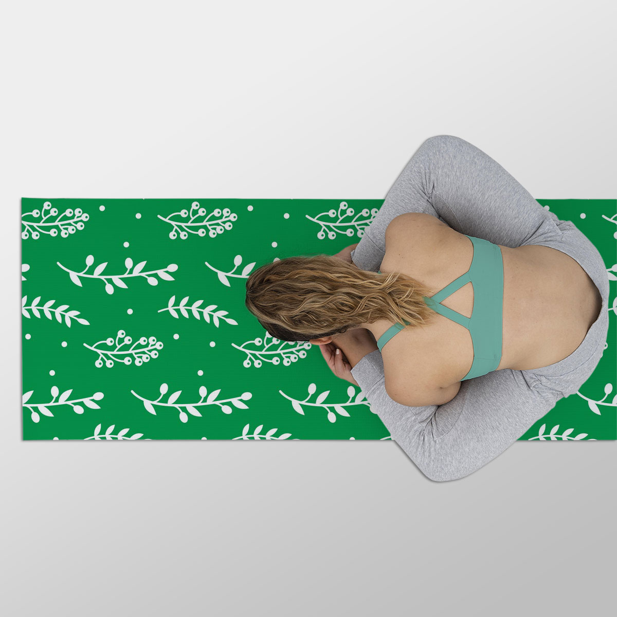 Christmas Mistletoe And Leaf, Mistletoe Clipart On Green Yoga Mat